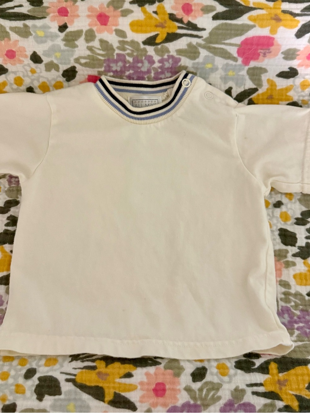Vintage Y2K 90s Baby Boy Cotton 3/6 Mo Shirt